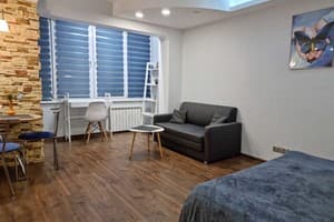 Квартира Home-Hotel на левом берегу ул. Митрополита Андрея Шептицкого, 1-а. Апартаменты трехместный ул.Шептицкого 1-а 7