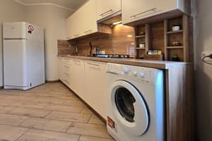 Квартира Home Hotel ул. Нижний Вал, 41/27. Апартаменты 4-местный трехкомнатные 11