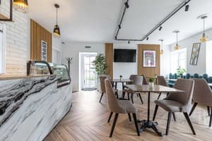 KONTRAKT Boutique Hotel 12